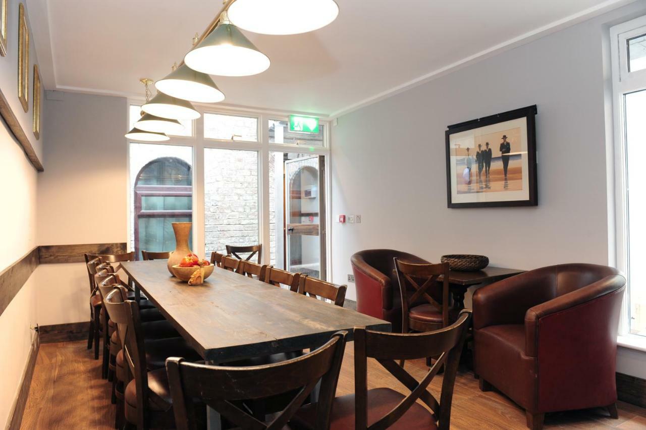 Talbot Coach House Villa ดับลิน ภายนอก รูปภาพ